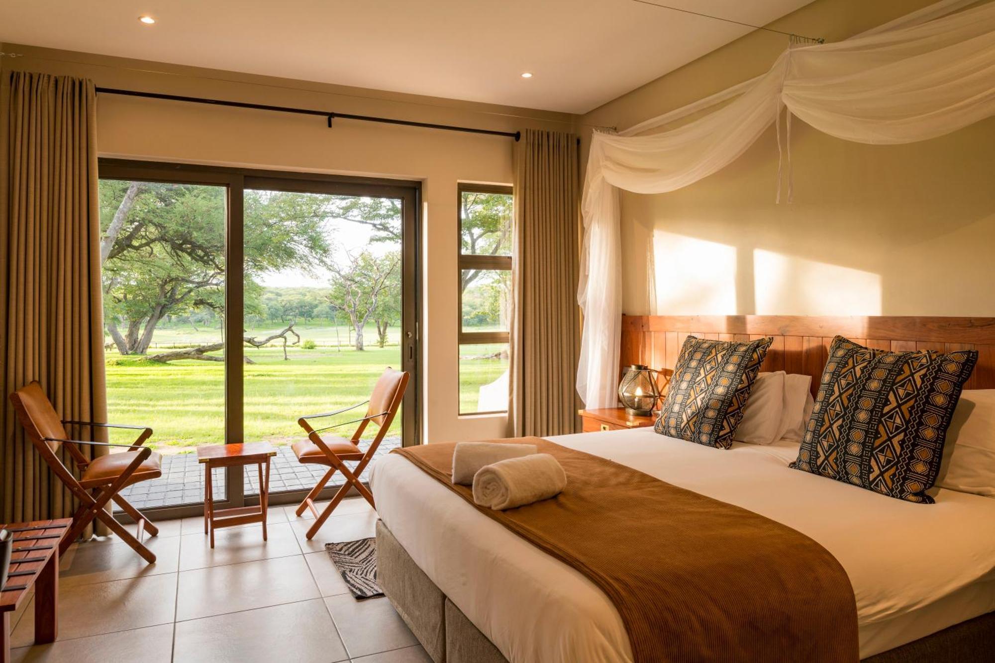 Hwange Safari Lodge Dete Extérieur photo
