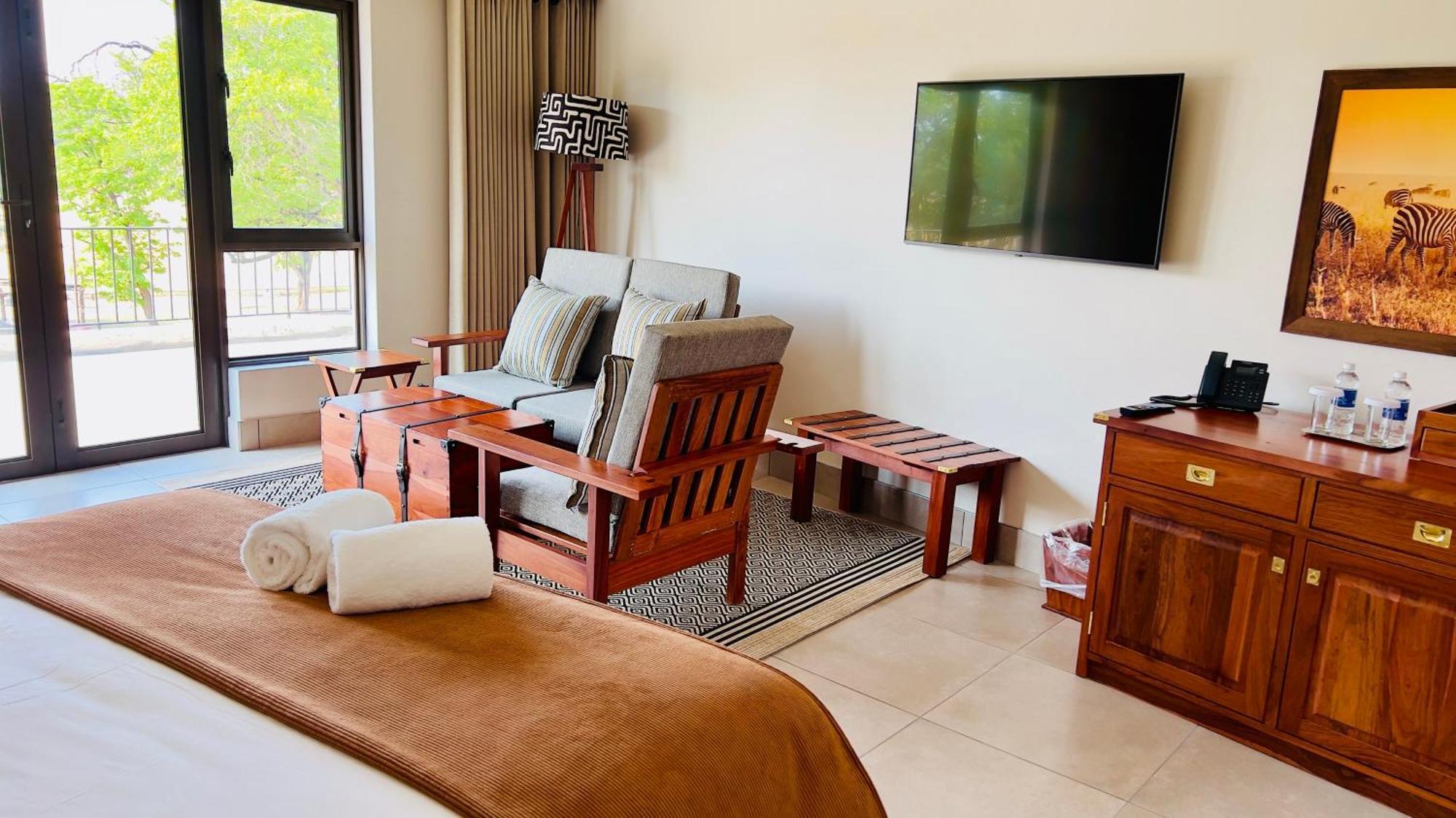Hwange Safari Lodge Dete Extérieur photo