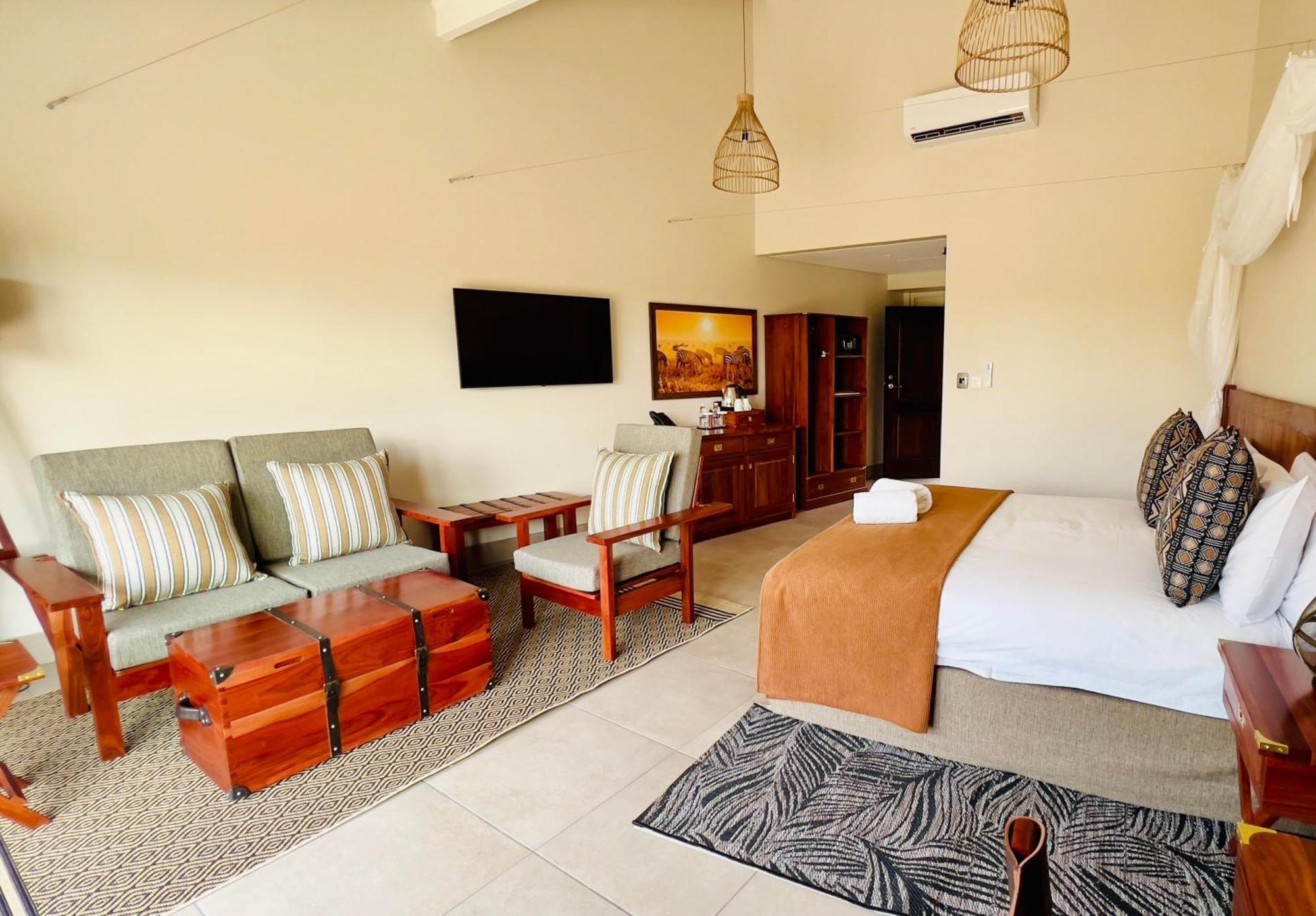 Hwange Safari Lodge Dete Extérieur photo
